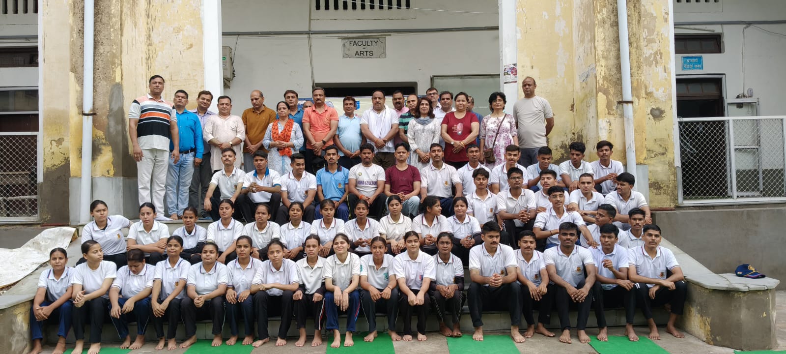 आगरा कॉलेज में 11वां अंतर्राष्ट्रीय योग दिवस उत्साह और गरिमा के साथ संपन्न