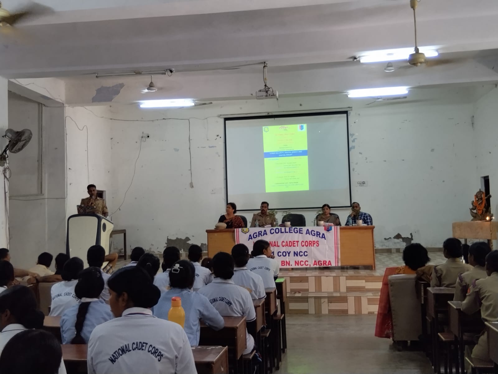 मिशन शक्ति 5.0 के तहत आगरा कॉलेज में ‘साइबर सुरक्षा’ पर बड़ा सेमिनार