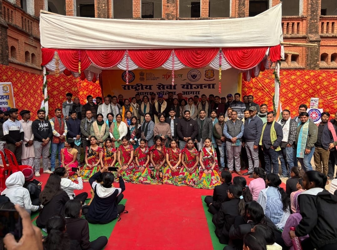आगरा कॉलेज में NSS के सात दिवसीय शिविर का शंखनाद: ‘स्वयं से पहले सेवा’ के संकल्प के साथ 5000 पौधों के रोपण का लक्ष्य