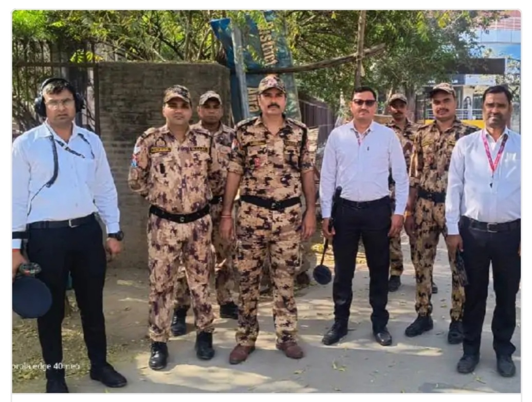 आगरा दीवानी में फिर ‘बम’ की दहशत: ईमेल में लंच के बाद धमाके की धमकी, छावनी बना कोर्ट परिसर