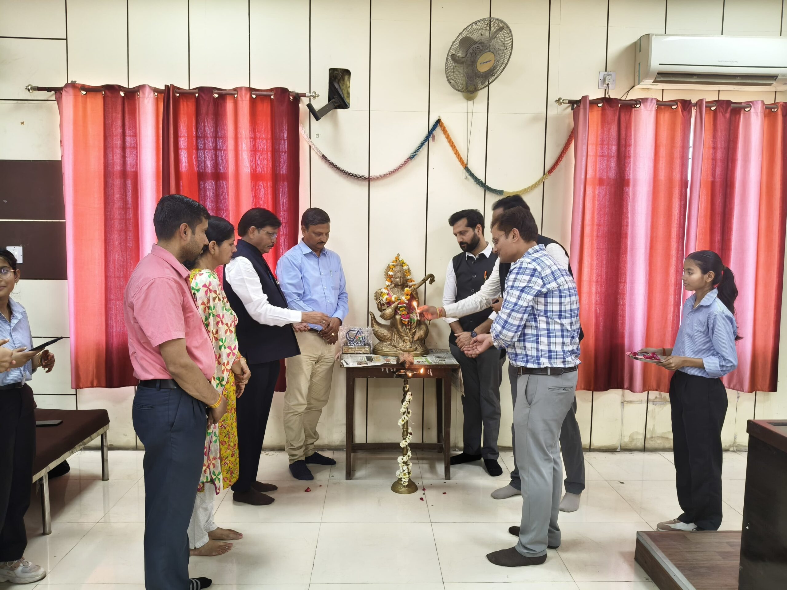 ​’सीए’ की डिग्री केवल करियर नहीं, राष्ट्र निर्माण का सशक्त माध्यम: आगरा कॉलेज में करियर काउंसलिंग संगोष्ठी का भव्य आयोजन